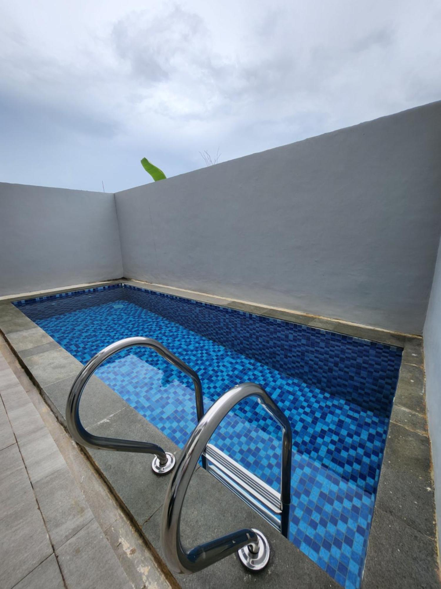 The Icon Central Batam 3 Bedroom Home Villa With Private Pool Εξωτερικό φωτογραφία